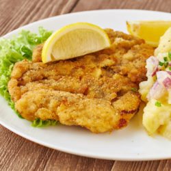Internationale & italienische Gerichte, Kinderspeisen,… im Restaurant in Flachau