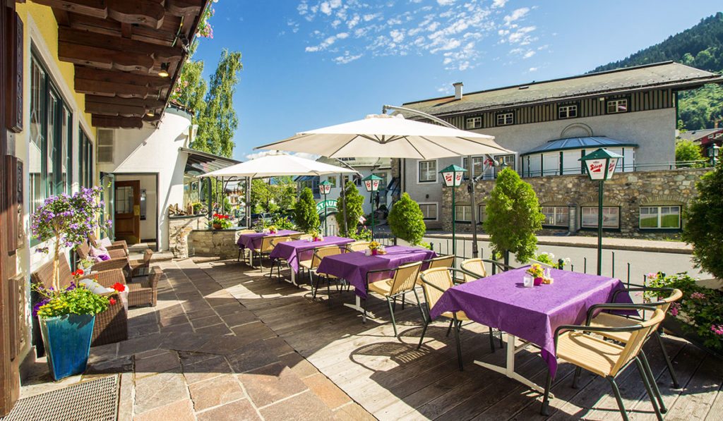 Terrasse der Kaiserstub'n - Restaurant in Flachau, Salzburger Land